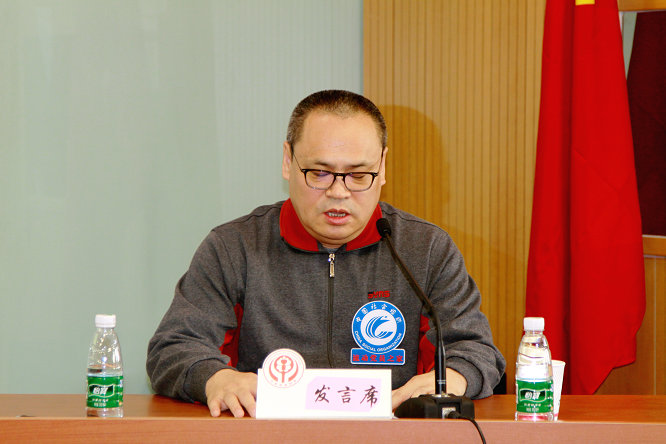 行动"发起人,中华慈善总会新闻界慈善促进会执行会长兼秘书长徐镱轩